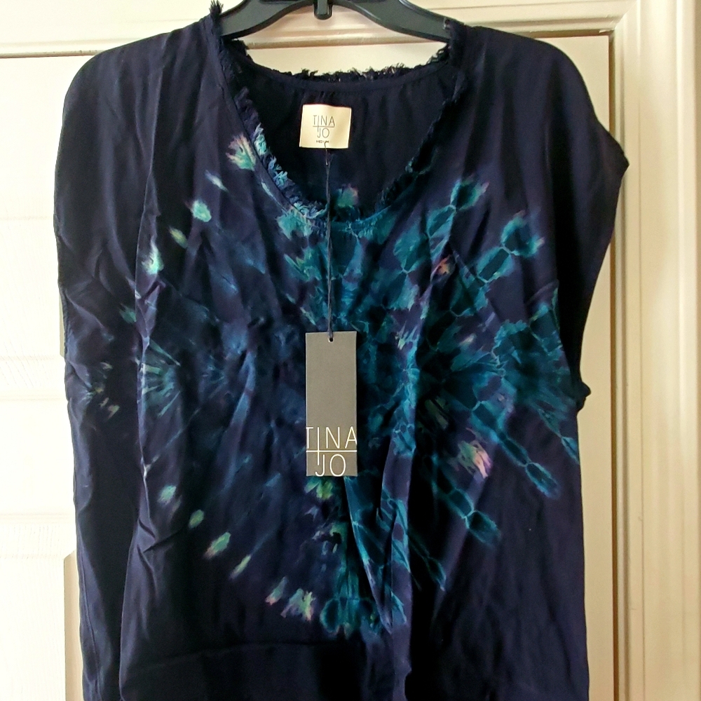 Tina+Jo Feather Tee